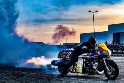DRAGSTERS SHOWS